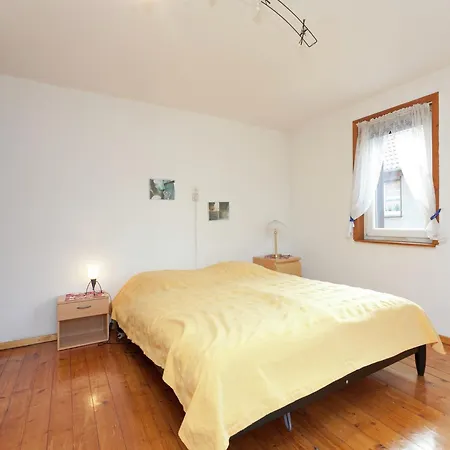 In With Private Terrace דירה